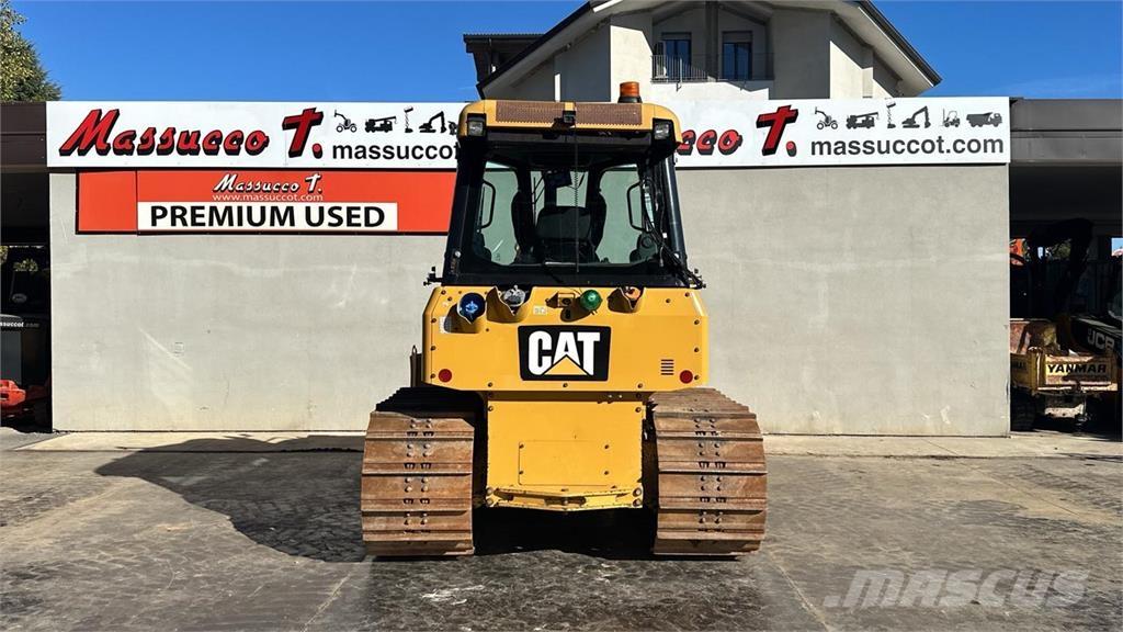 CAT D4K2 LGP بلدوزرات مجنزرة