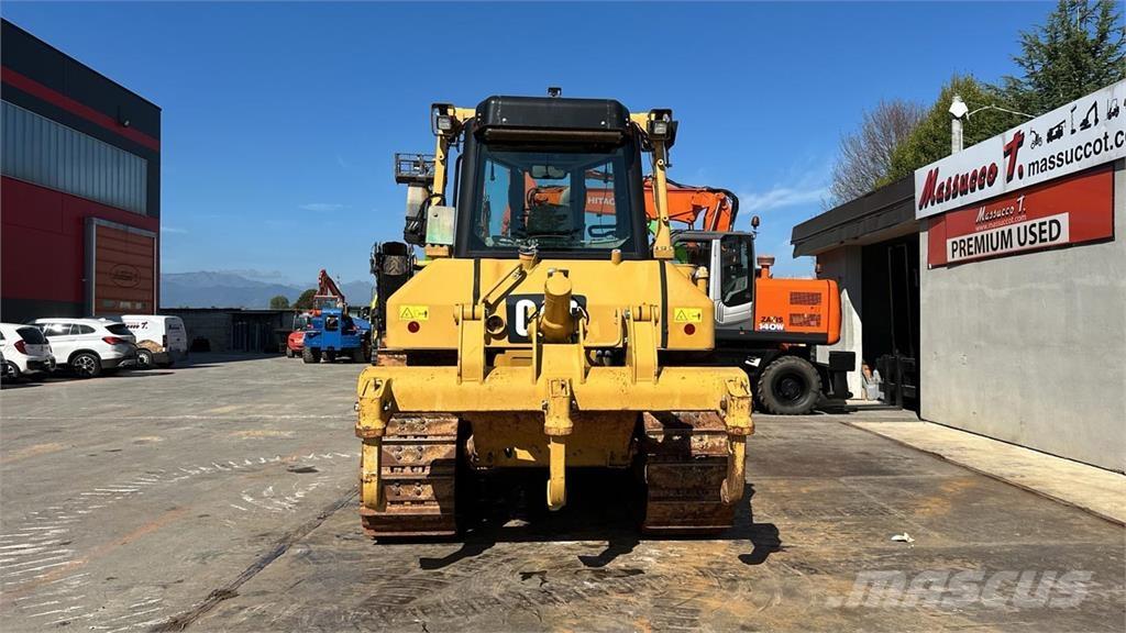CAT D6NXL بلدوزرات مجنزرة