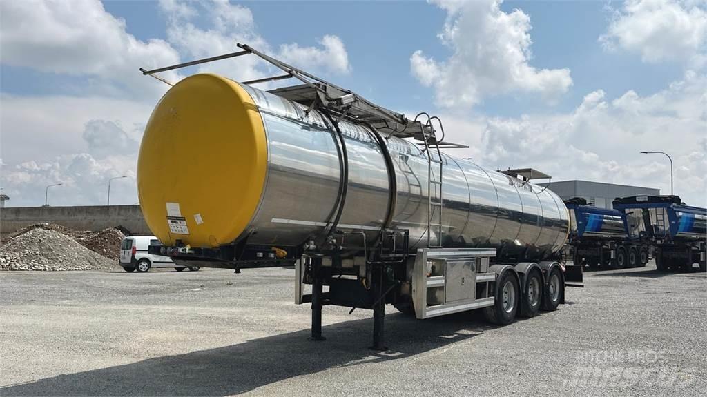  Clayton BITUMEN TANK أنواع أخرى من أنصاف المقطورات