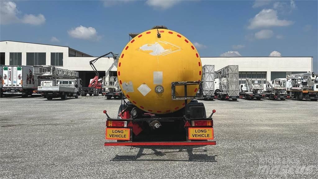  Clayton BITUMEN TANK أنواع أخرى من أنصاف المقطورات