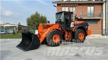 Hitachi ZW180-5B لوادر بعجل