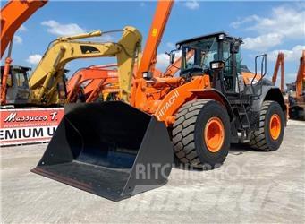 Hitachi ZW220-6 لوادر بعجل