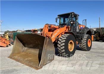 Hitachi ZW250-6 لوادر بعجل