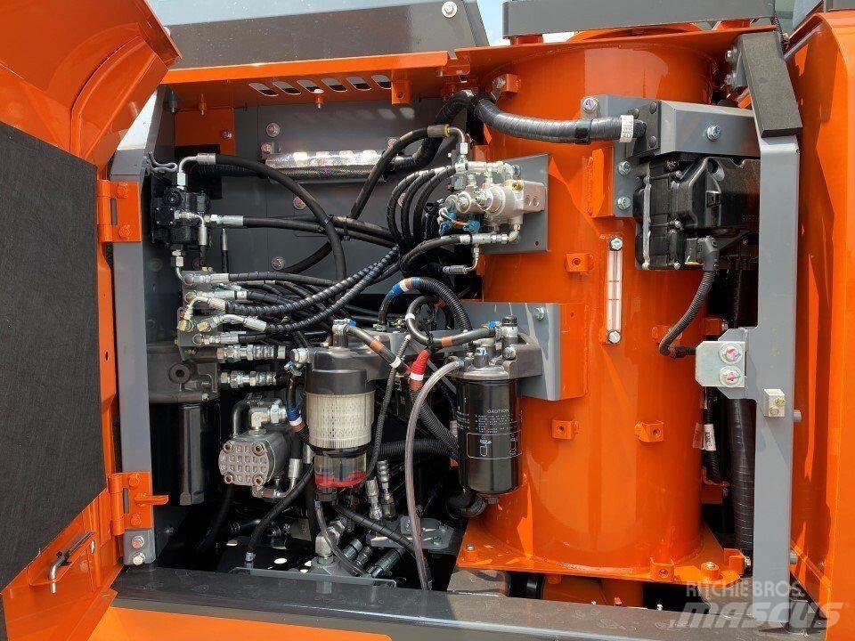 Hitachi ZX130-6 حفارات