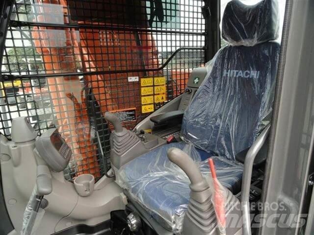 Hitachi ZX135 US-6 حفارات