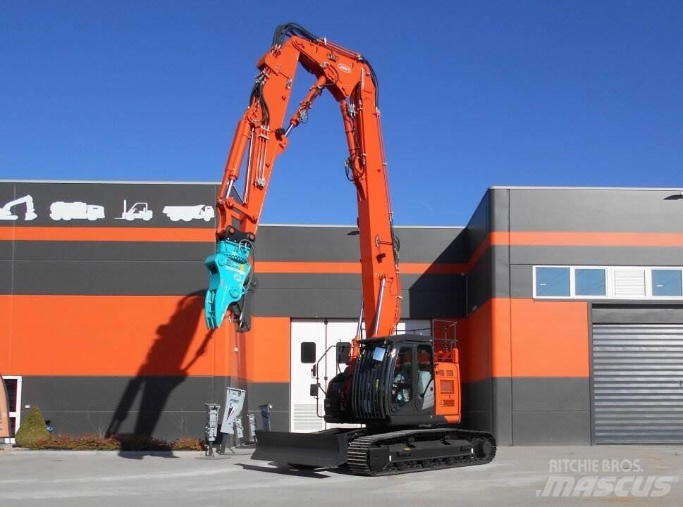 Hitachi ZX225-US6 حفارات زحافة