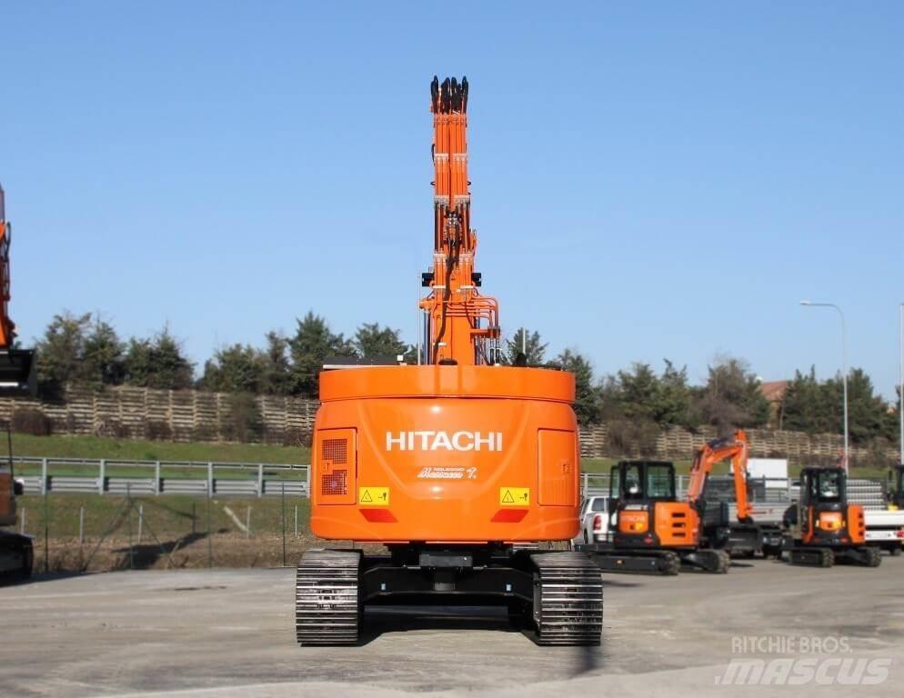 Hitachi ZX225USLC-6 حفارات زحافة
