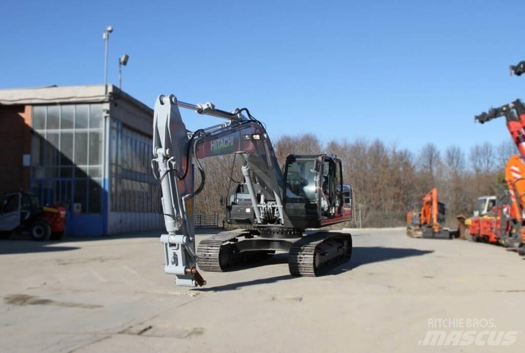 Hitachi ZX250LCN-6 حفارات