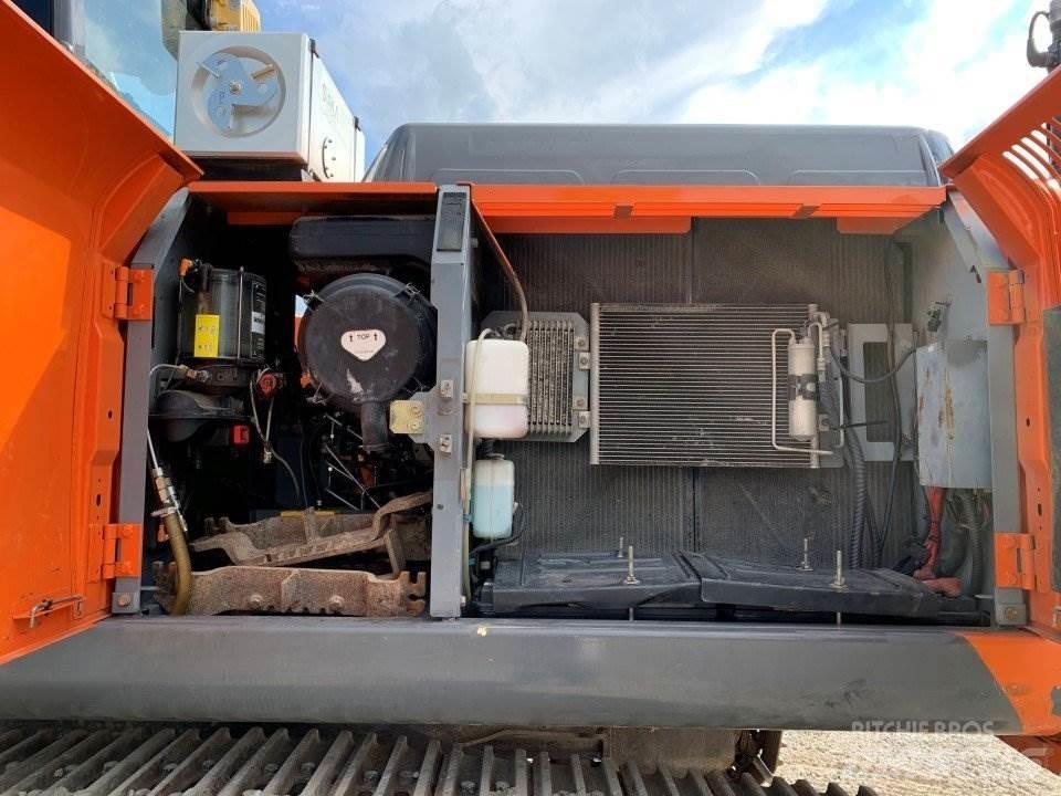 Hitachi ZX280LCN-3 حفارات زحافة