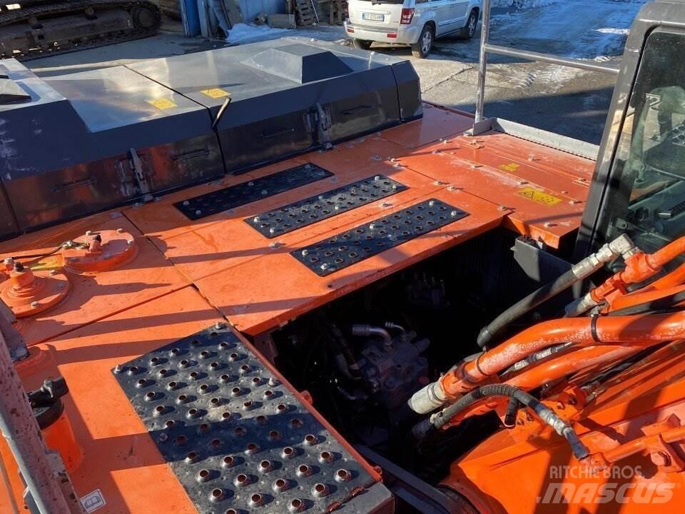 Hitachi ZX350LCN-6 حفارات زحافة