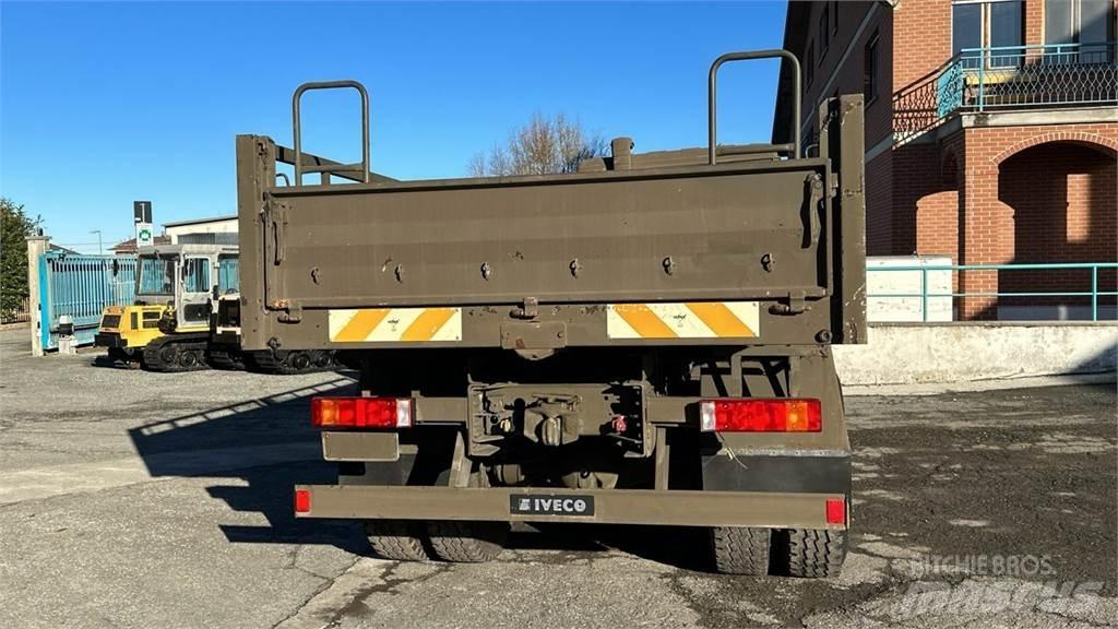 Iveco 260-35 6x4 شاحنات أخرى