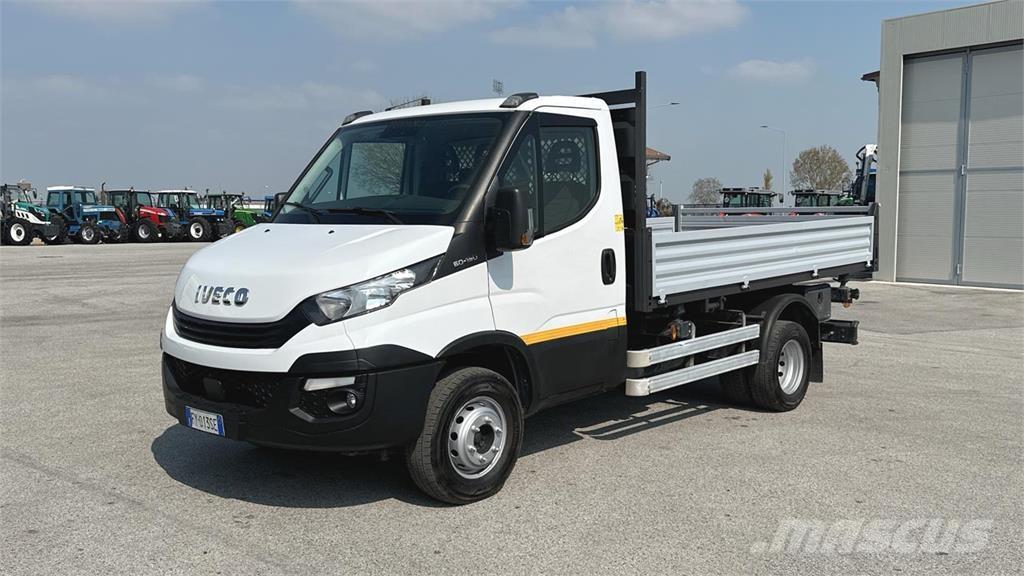 Iveco Daily 60-150 4X2 شاحنات أخرى