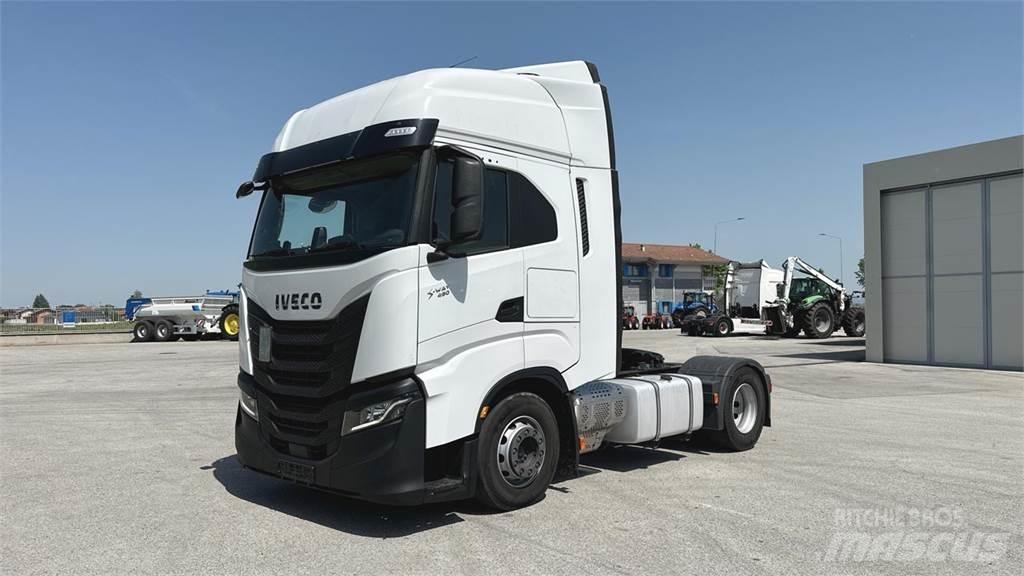 Iveco S-WAY 490 4x2 شاحنات أخرى