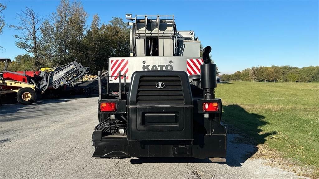 Kato KR 22H-11 4x4 رافعات صالحة لكل أنواع الطرق