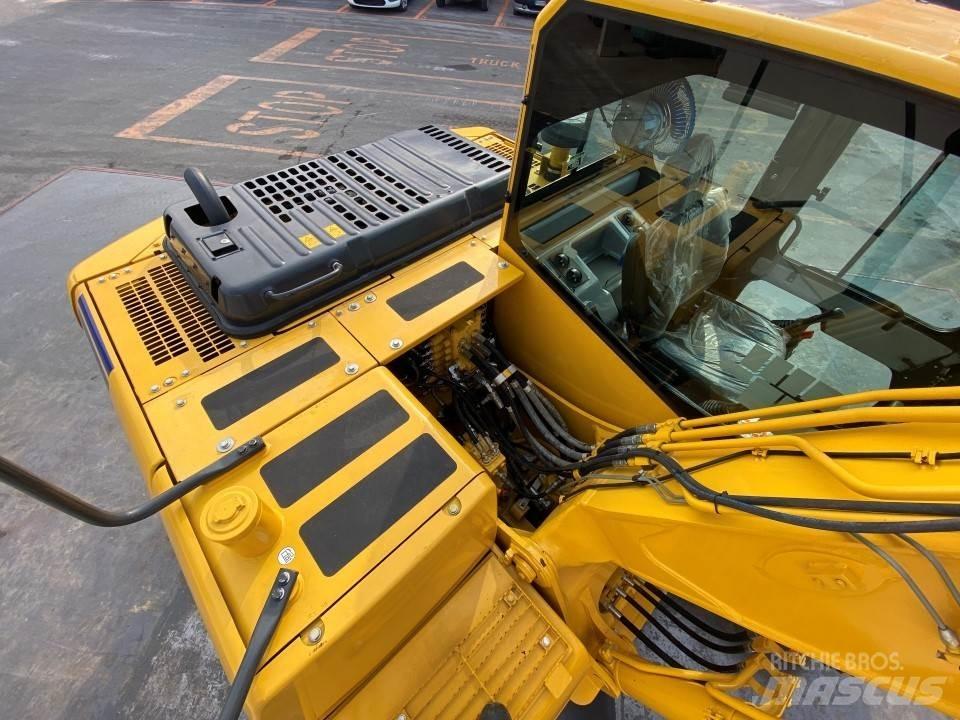 Komatsu PC130-7 حفارات وسط 7 طن - 12 طن