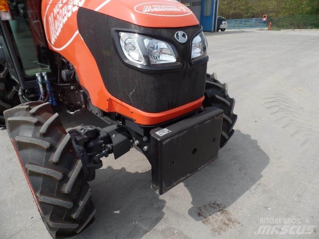 Kubota M8540N حراثات ونصول الجليد