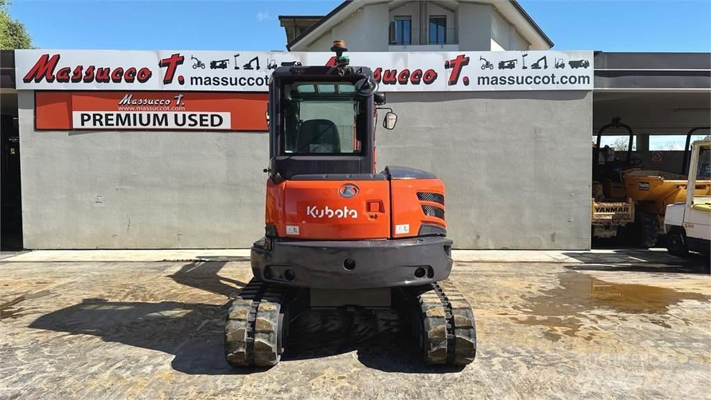 Kubota U55-4 حفارات صغيرة أقل من 7 طن (حفارات صغيرة)
