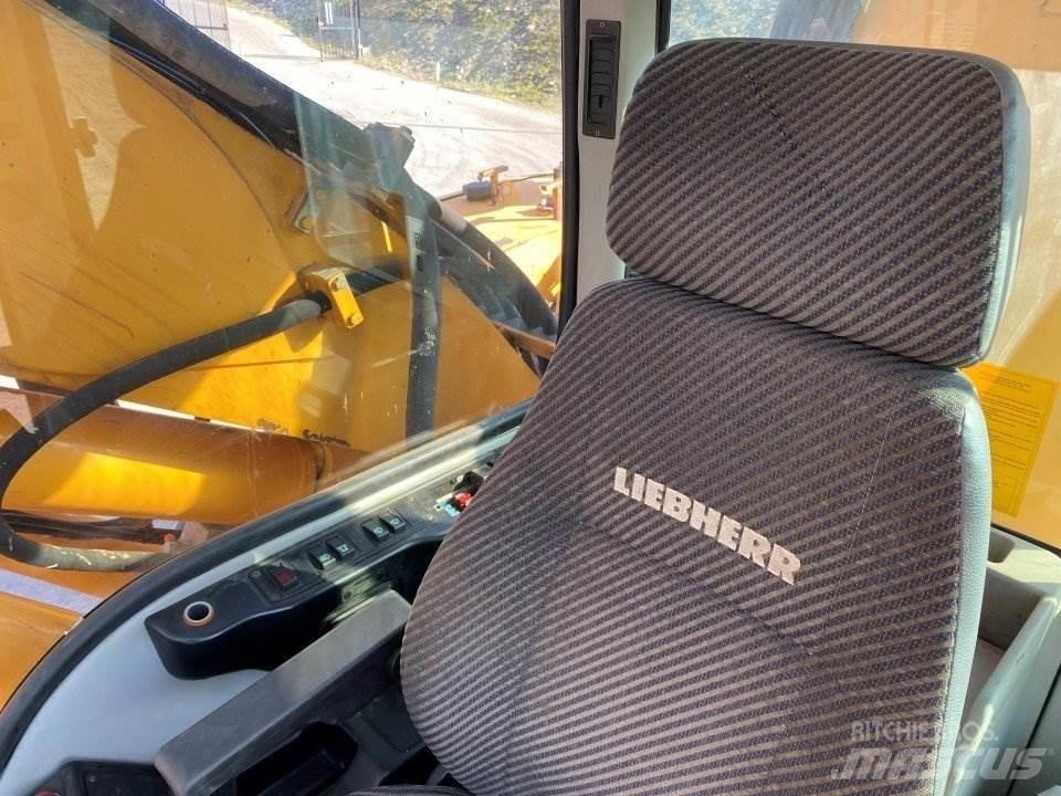 Liebherr A316 حفارات بعجل