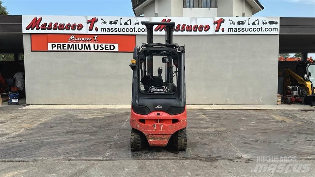 Linde E30L - 01 شاحنات ذات رافعات شوكية تعمل بالكهرباء