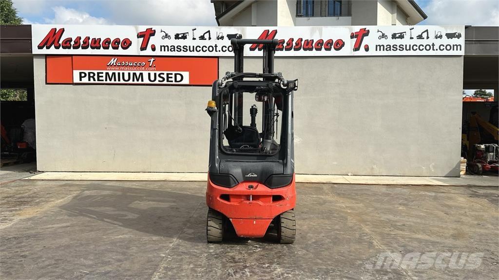 Linde E30L-01 شاحنات ذات رافعات شوكية تعمل بالكهرباء