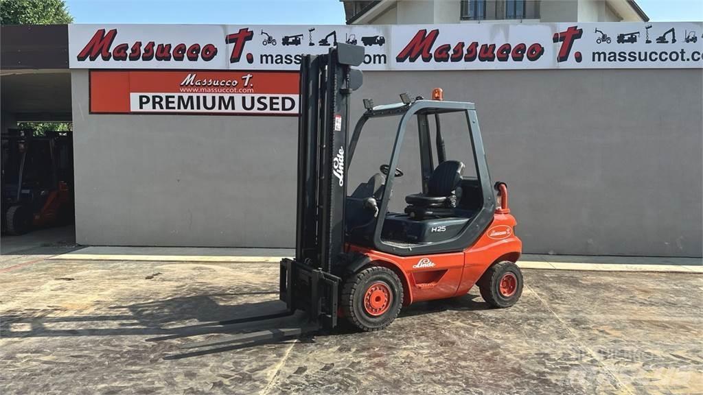 Linde H25D-03 C شاحنات الديزل