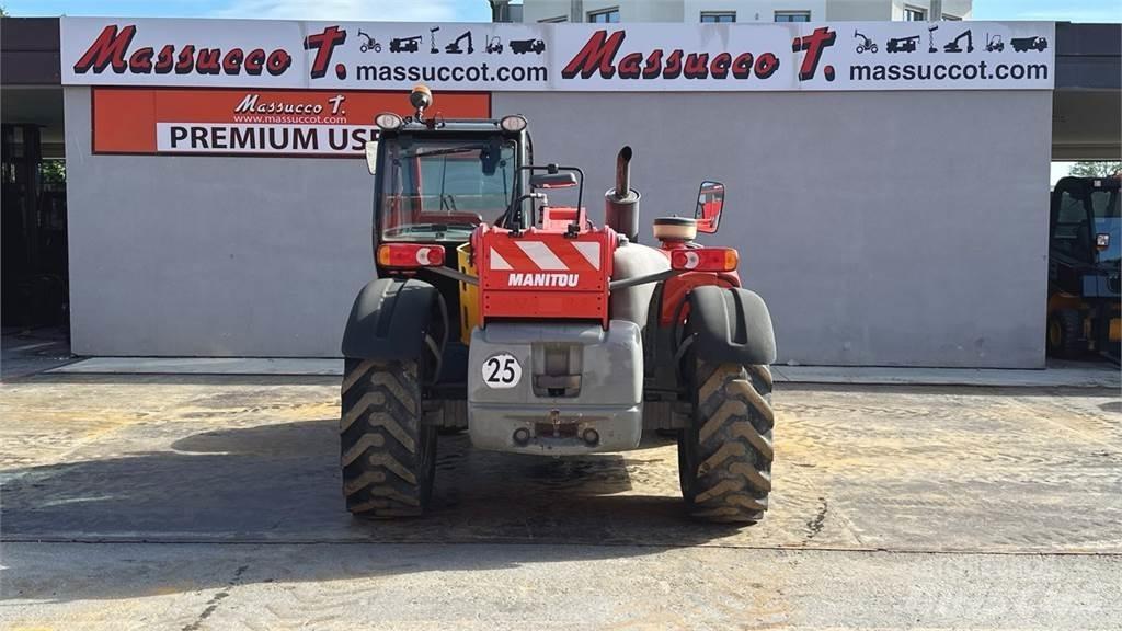 Manitou MT932 4x4x4 مناولات متداخلة