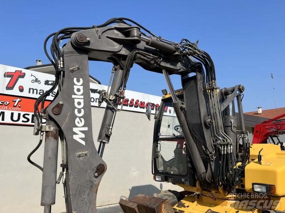 Mecalac 12MXT-E حفارات بعجل