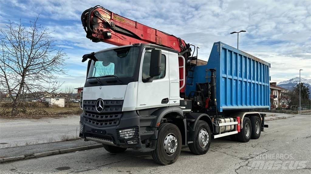 Mercedes-Benz 4145 8x4 شاحنات أخرى