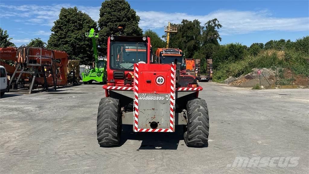 Merlo P38.13 4X4 مناولات متداخلة