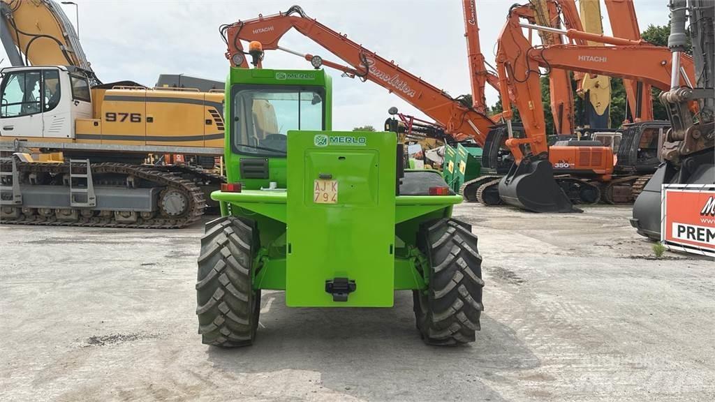 Merlo P38.13 PLUS مناولات متداخلة