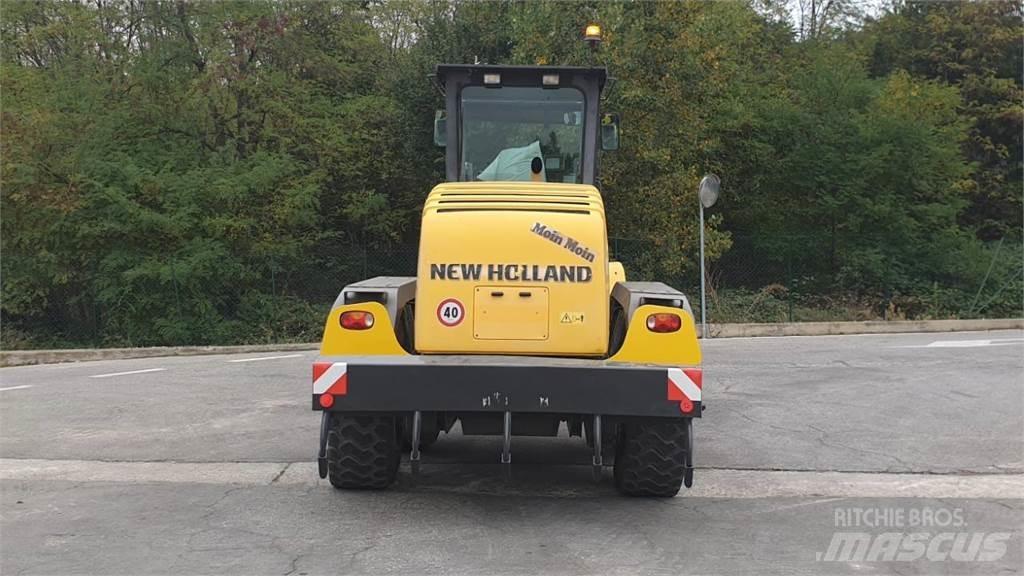 New Holland F.156.6/A بلدوزرات مجنزرة