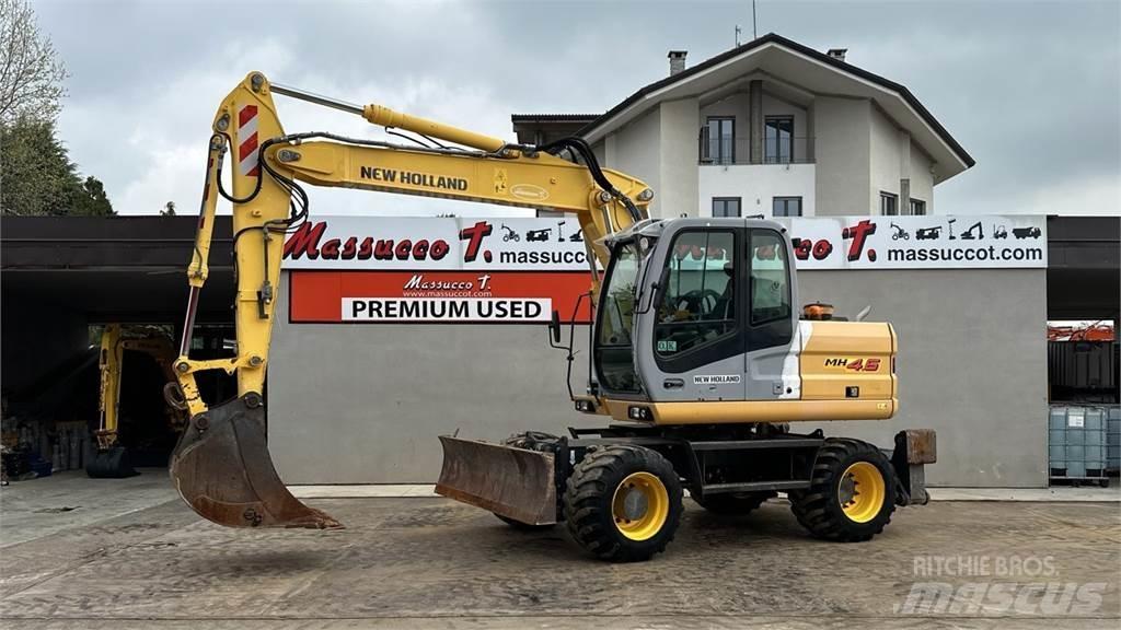 New Holland MH 4.6 حفارات بعجل