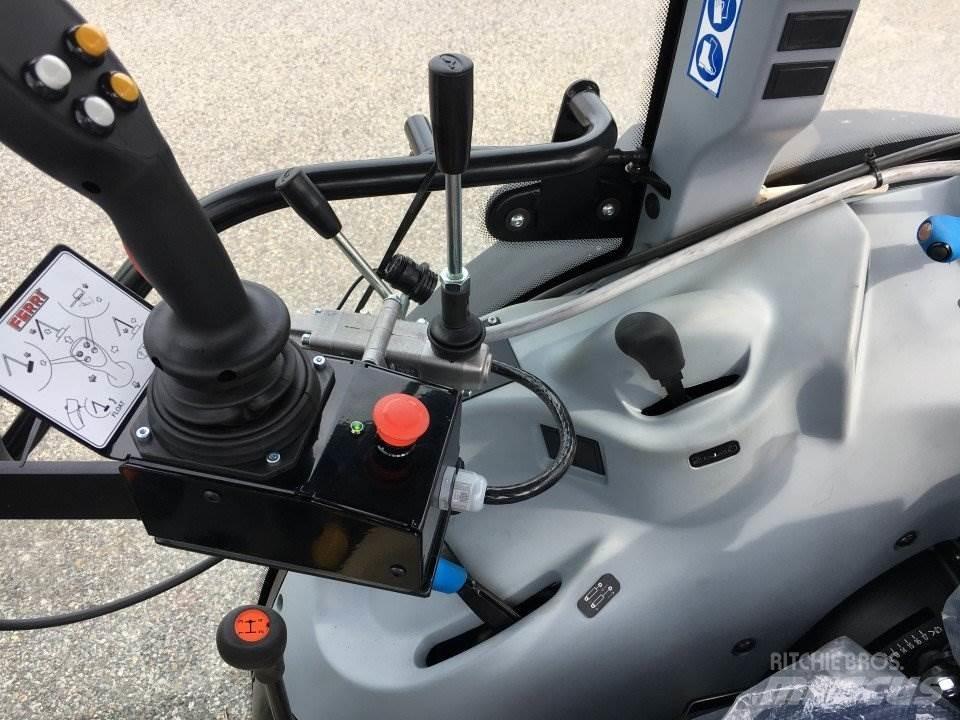 New Holland T4.100LP حراثات ونصول الجليد