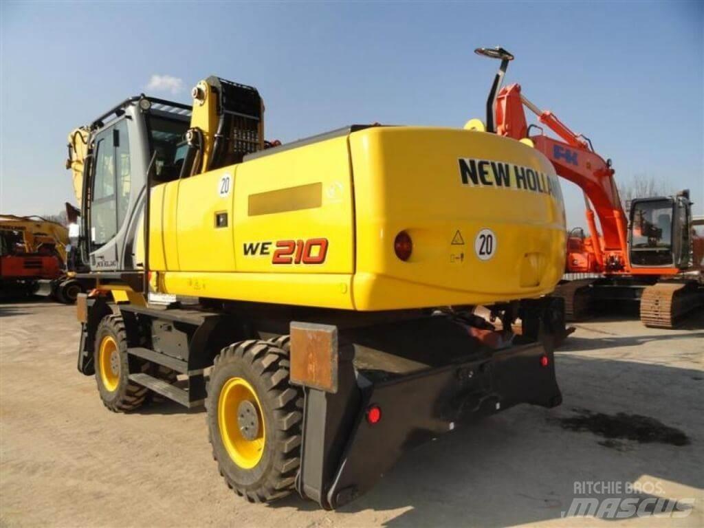 New Holland WE210 حفارات بعجل