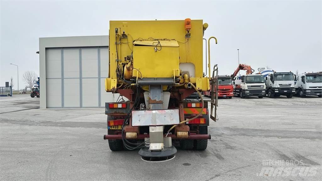 Renault 370 DCI 6x4 شاحنات أخرى