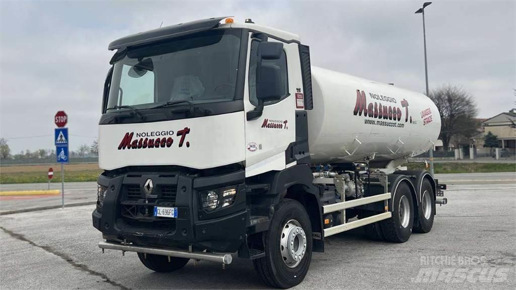 Renault KERAX 6X4 شاحنات ذات صهاريج