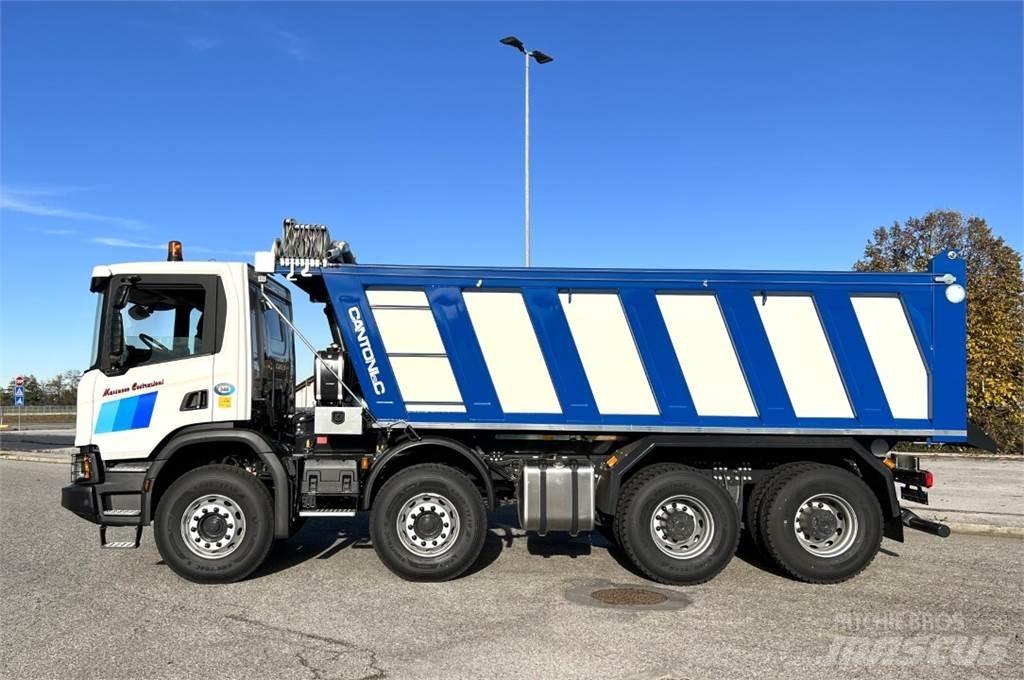 Scania P500 XT 8X4 شاحنات أخرى