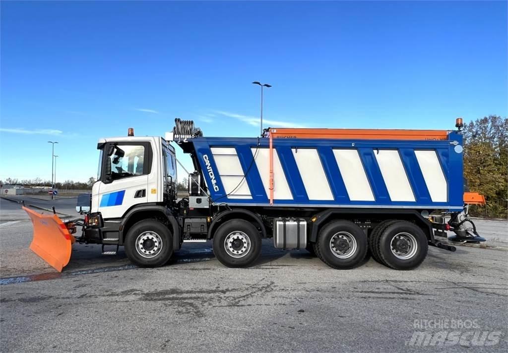 Scania P500 XT 8X4 حراثات ونصول الجليد