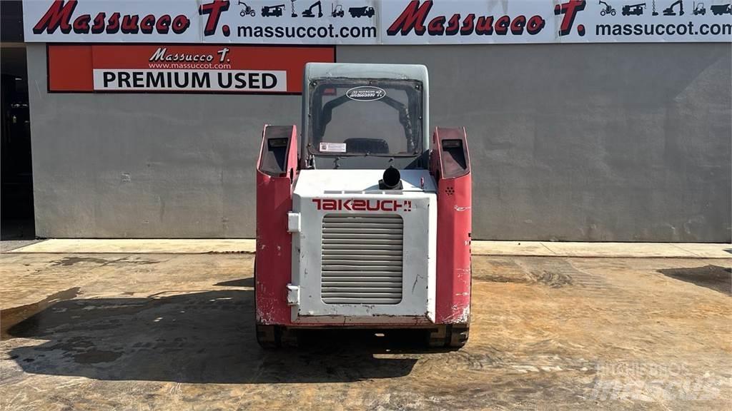 Takeuchi TL130 لوادر انزلاقية التوجيه