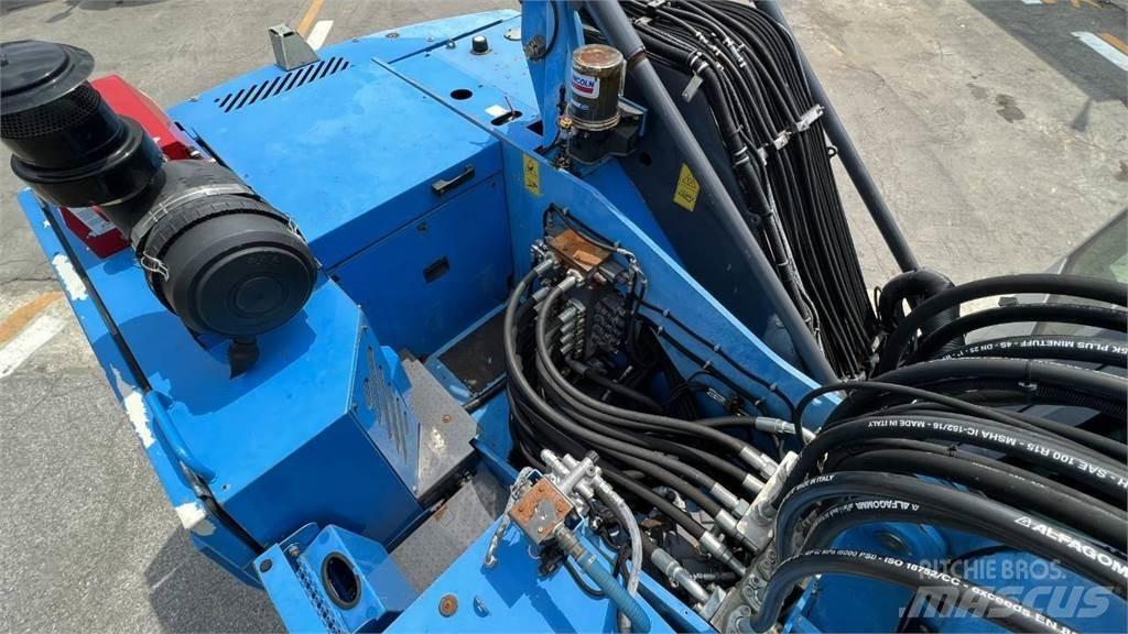 Terex MHL 331 حفارات بعجل