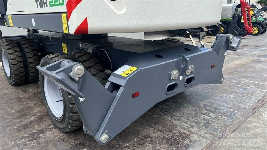 Terex TWH 220 S5 حفارات بعجل