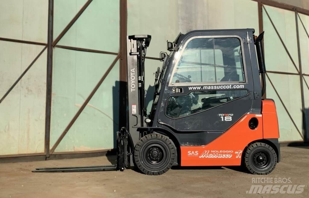 Toyota 02-8FDF18 شاحنات الديزل