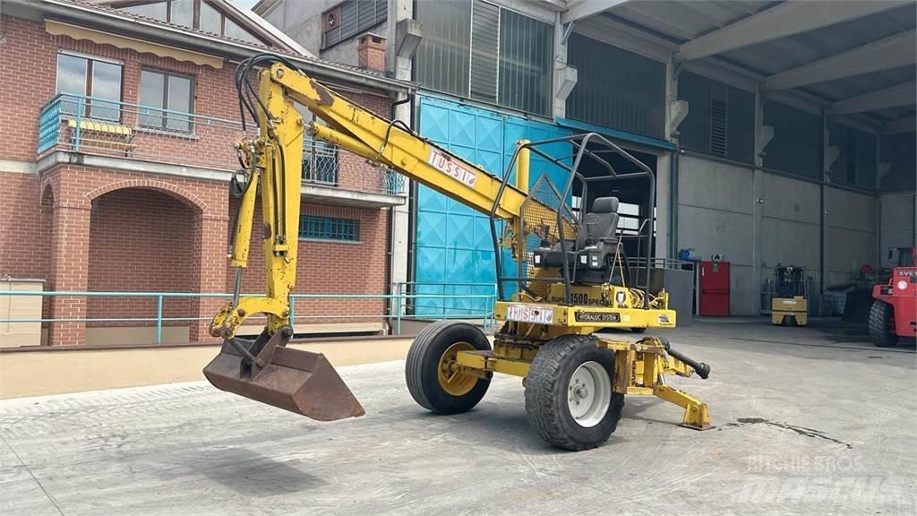  Tussi S1500 S PTO حفارات صغيرة أقل من 7 طن (حفارات صغيرة)