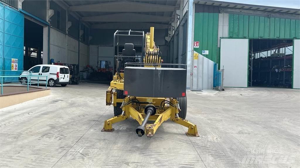  Tussi S1500 S PTO حفارات صغيرة أقل من 7 طن (حفارات صغيرة)