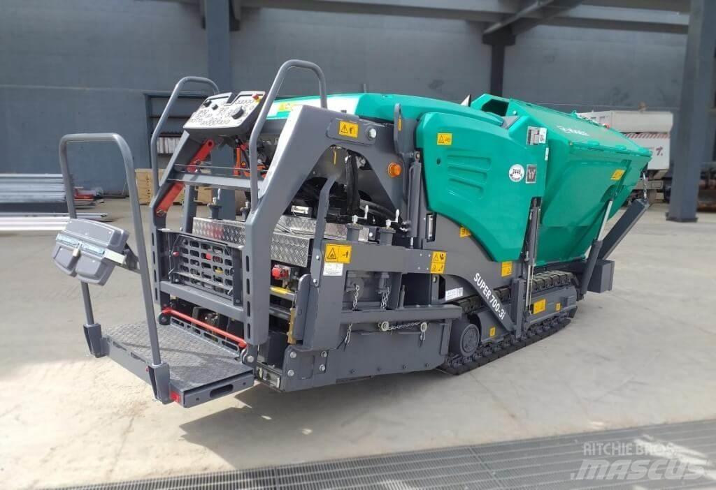 Vögele Super 700-3i معدات السفلتة
