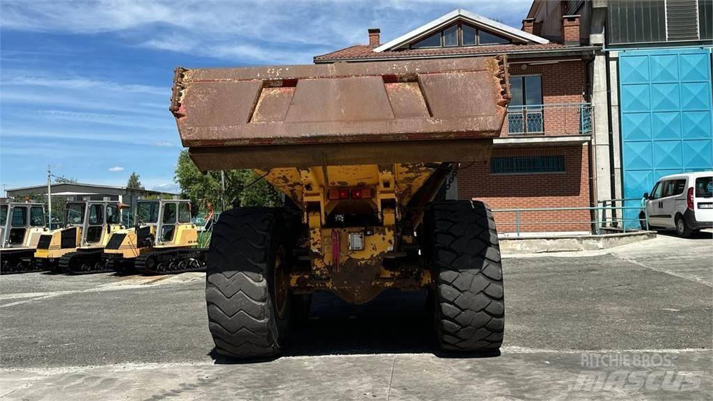 Volvo A25C 6X6 عربات نقل قلابة للمواقع