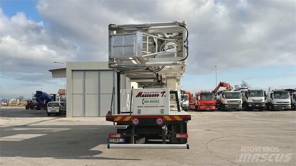 Volvo FM 11 BARIN 6x4 المنصات الهوائية المثبتة على شاحنة