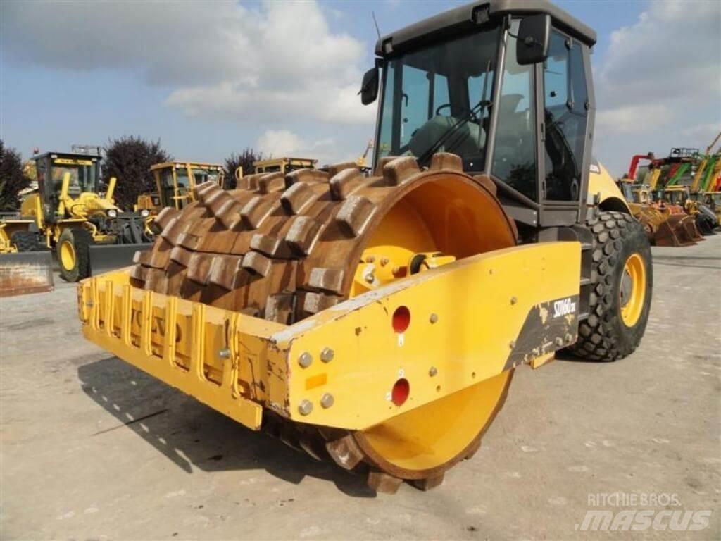 Volvo SD160-DX ضاغطات التربة