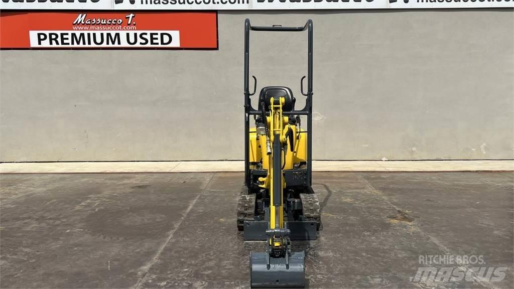 Wacker Neuson 803 حفارات صغيرة أقل من 7 طن (حفارات صغيرة)