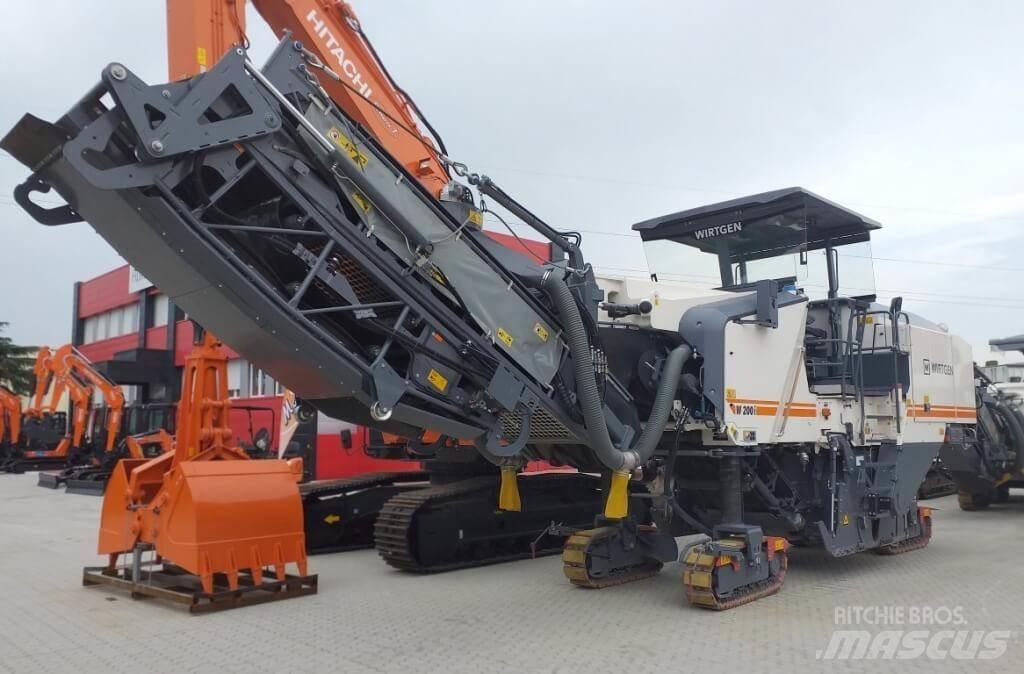 Wirtgen W200i ماكينات الكشط البارد للأسفلت